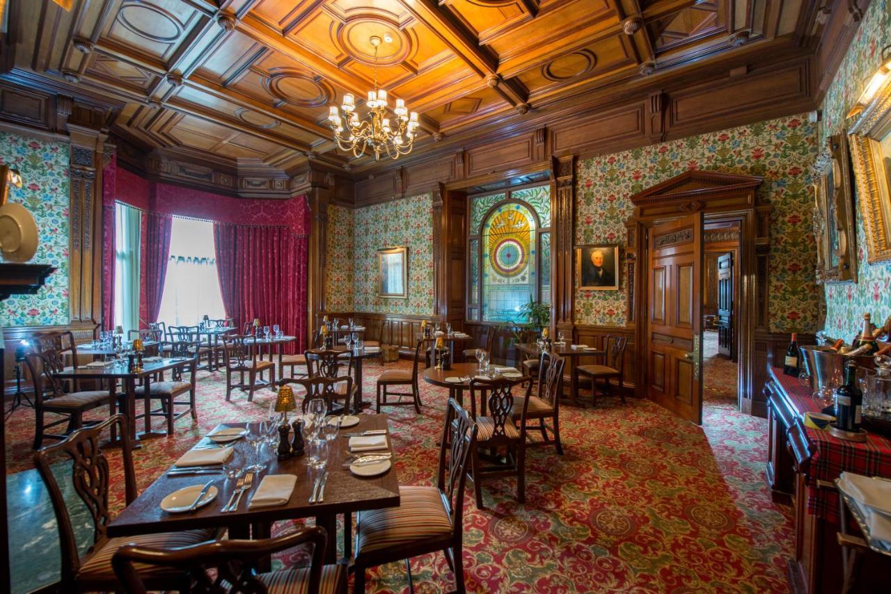 Macdonald Norwood Hall Hotel Aberdeen Buitenkant foto