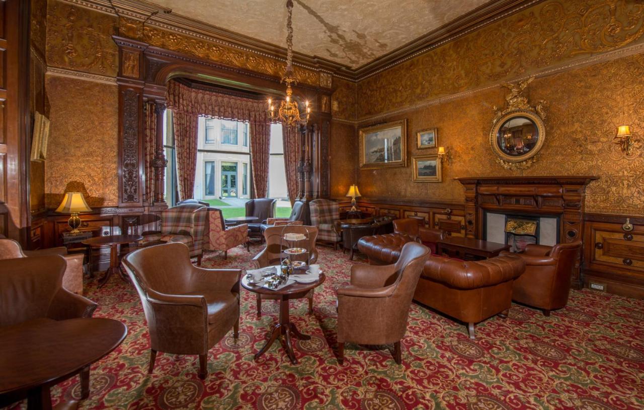 Macdonald Norwood Hall Hotel Aberdeen Buitenkant foto