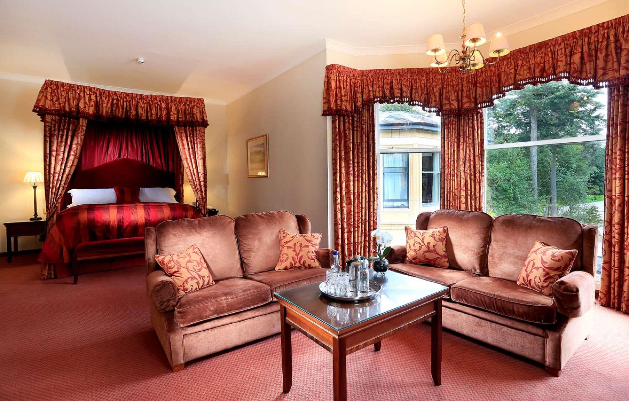 Macdonald Norwood Hall Hotel Aberdeen Buitenkant foto