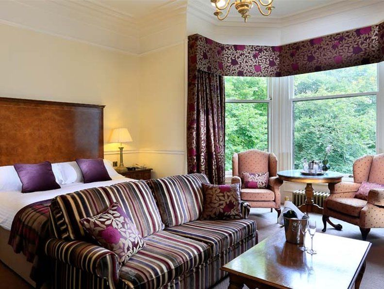 Macdonald Norwood Hall Hotel Aberdeen Buitenkant foto